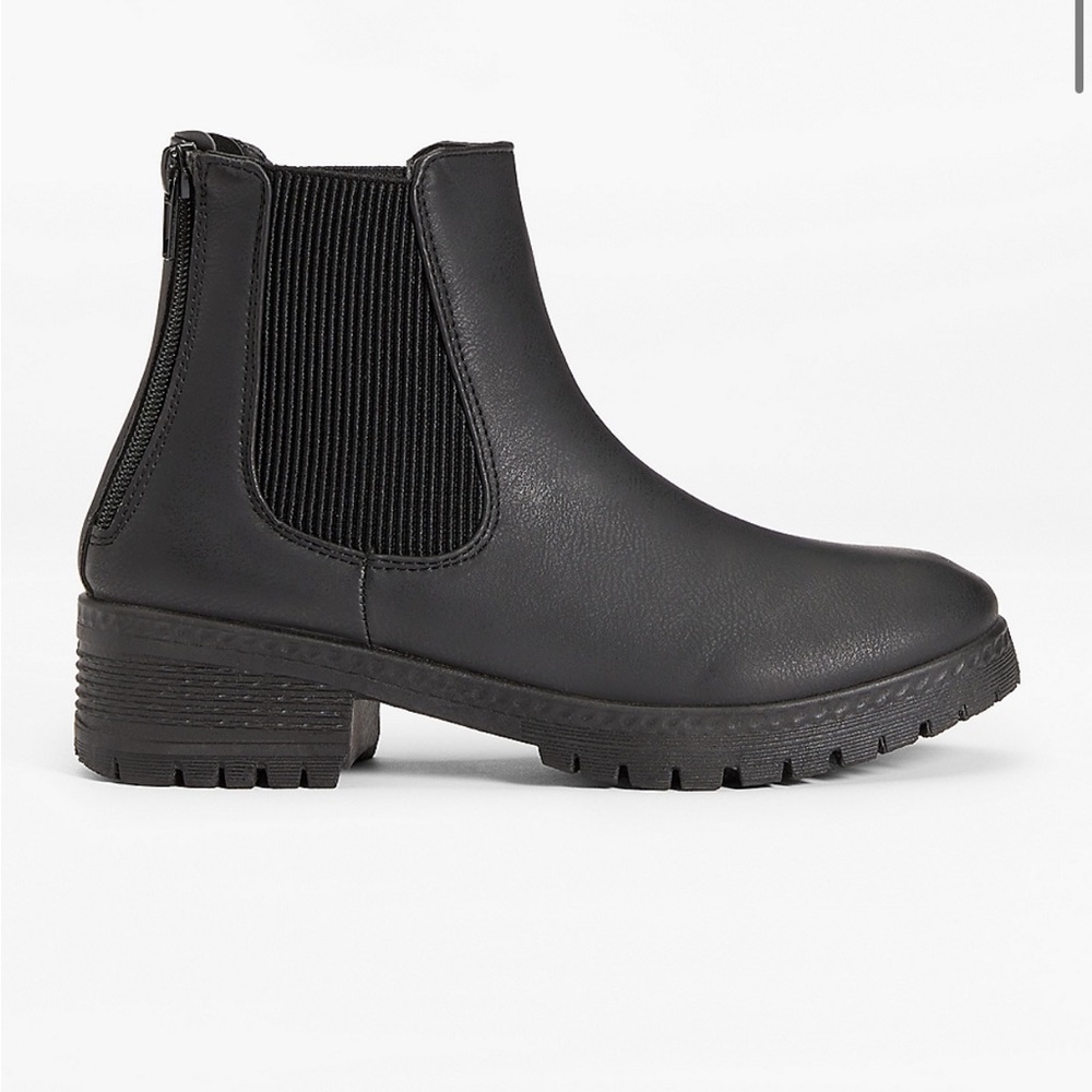 Maurice’s Black boots size 11 women’s